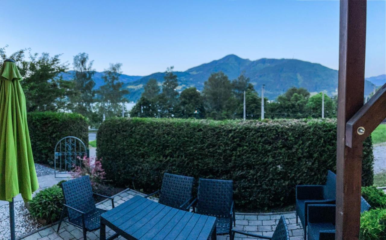 Lake View Lodges By We Rent, Summercard Included ツェル アム ゼー エクステリア 写真